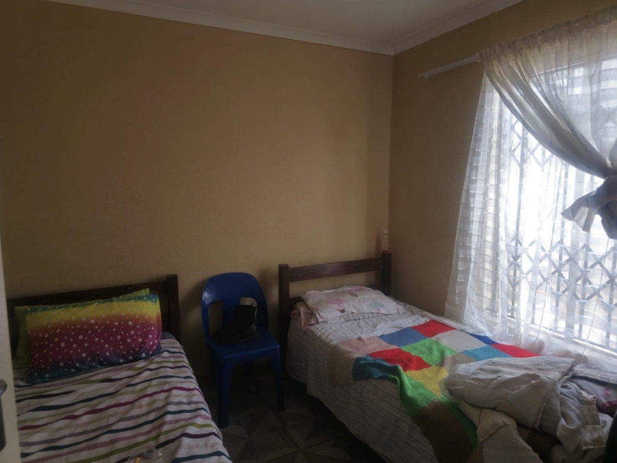To Let 2 Bedroom Property for Rent in Rosslyn Gauteng