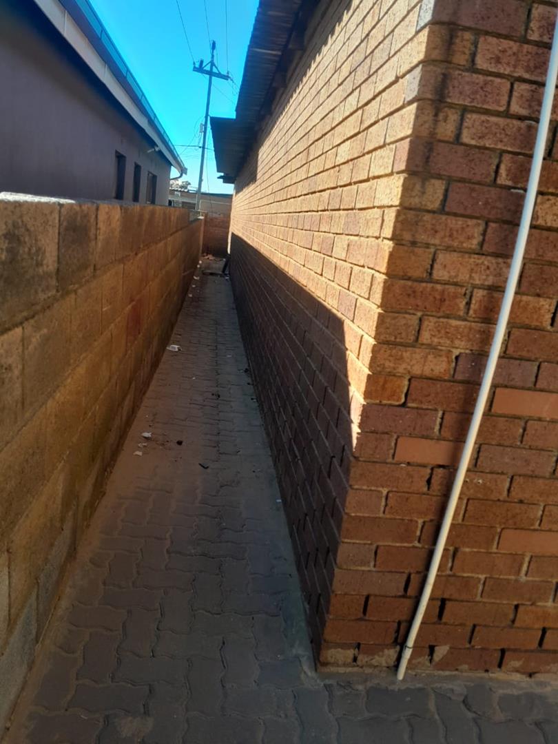 13 Bedroom Property for Sale in Ivory Park Gauteng