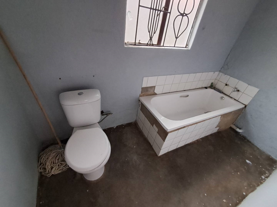 2 Bedroom Property for Sale in Birch Acres Gauteng
