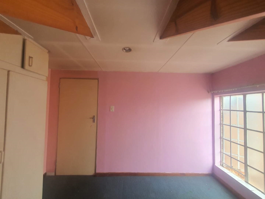 4 Bedroom Property for Sale in Clubview Gauteng