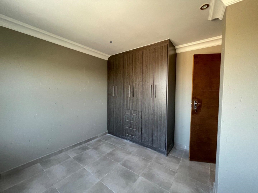 To Let 3 Bedroom Property for Rent in Terenure Gauteng