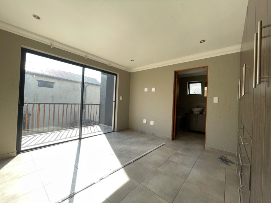 To Let 3 Bedroom Property for Rent in Terenure Gauteng