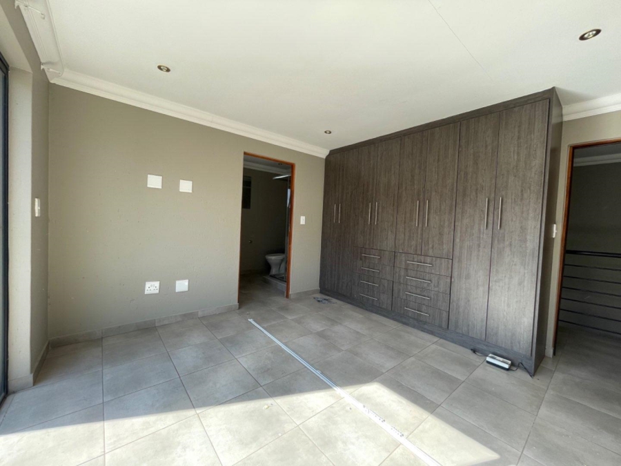 To Let 3 Bedroom Property for Rent in Terenure Gauteng