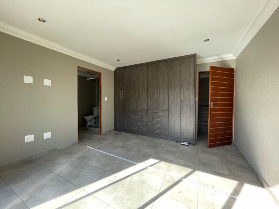 To Let 3 Bedroom Property for Rent in Terenure Gauteng
