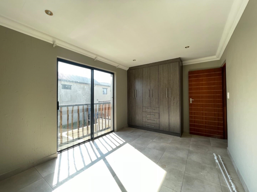 To Let 3 Bedroom Property for Rent in Terenure Gauteng