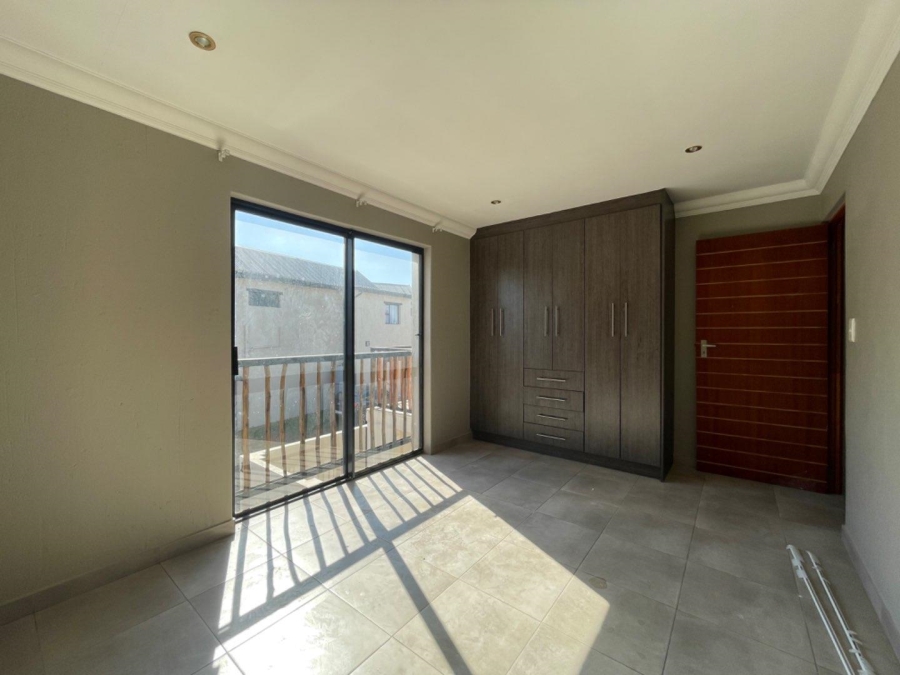 To Let 3 Bedroom Property for Rent in Terenure Gauteng