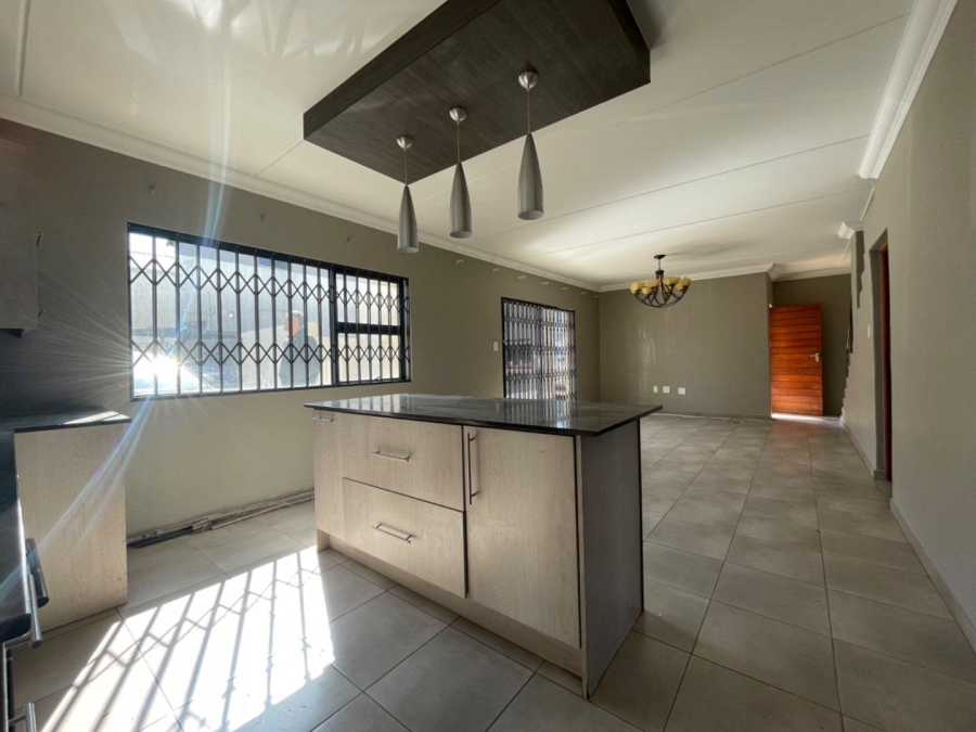 To Let 3 Bedroom Property for Rent in Terenure Gauteng