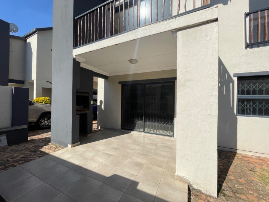 To Let 3 Bedroom Property for Rent in Terenure Gauteng