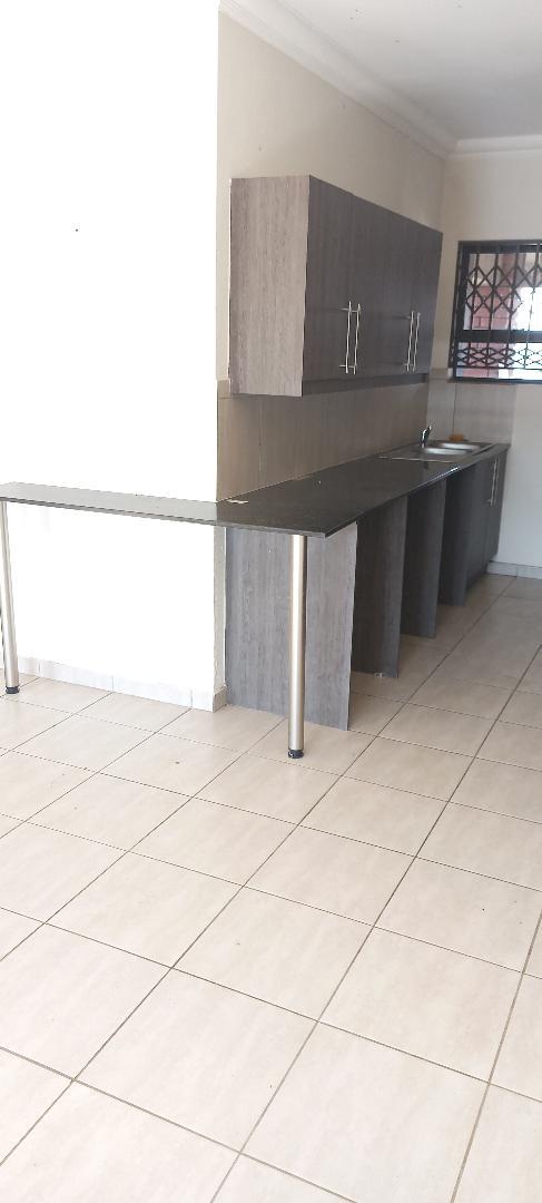 To Let 2 Bedroom Property for Rent in Terenure Gauteng