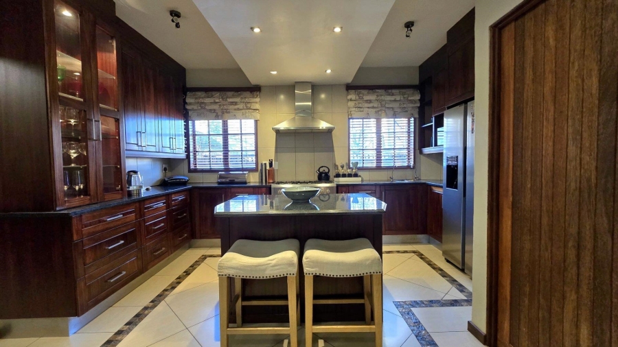3 Bedroom Property for Sale in Die Hoewes Gauteng