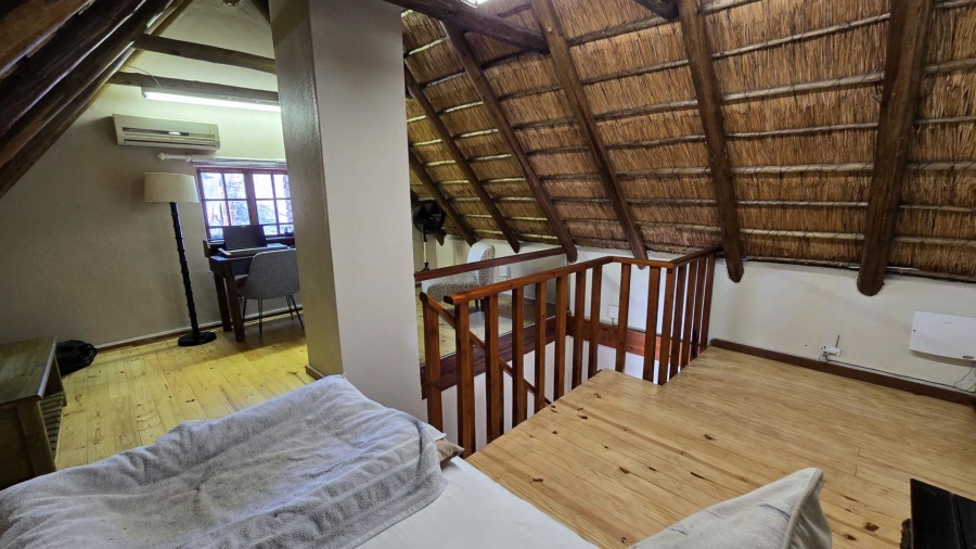 3 Bedroom Property for Sale in Die Hoewes Gauteng