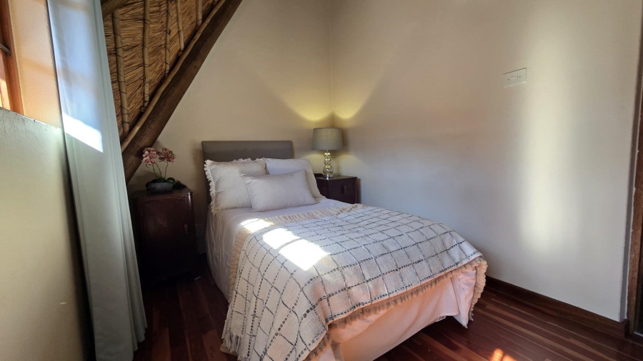 3 Bedroom Property for Sale in Die Hoewes Gauteng