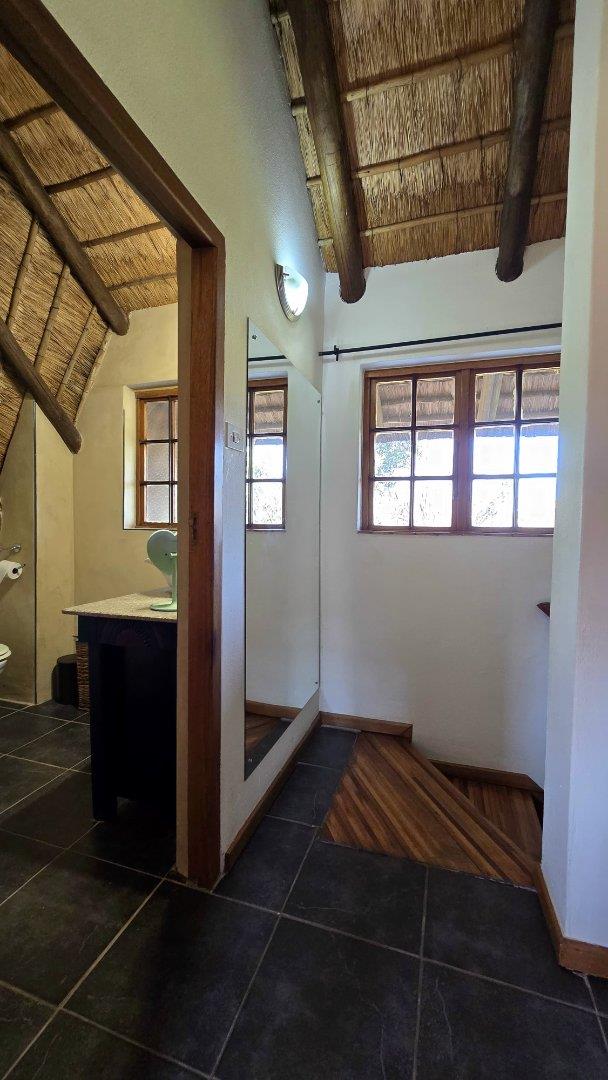 3 Bedroom Property for Sale in Die Hoewes Gauteng