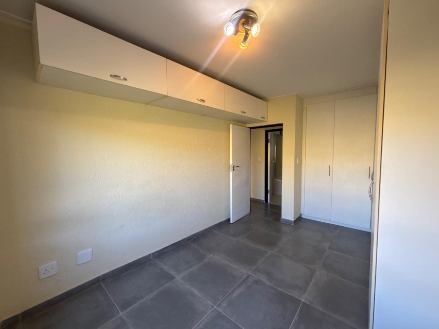 To Let 1 Bedroom Property for Rent in Jackal Creek Golf Estate Gauteng
