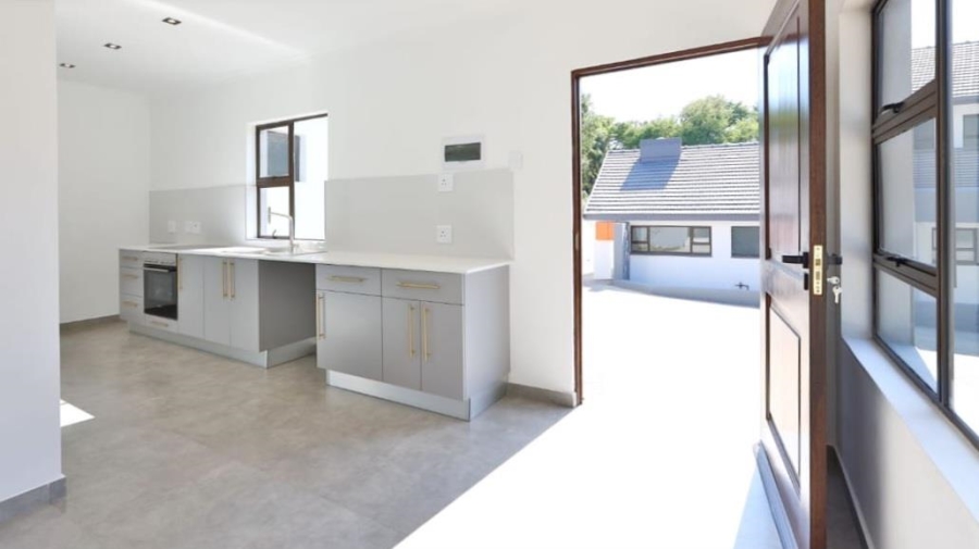 1 Bedroom Property for Sale in Blairgowrie Gauteng