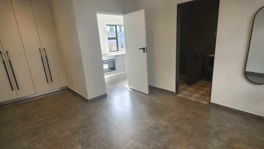 1 Bedroom Property for Sale in Blairgowrie Gauteng