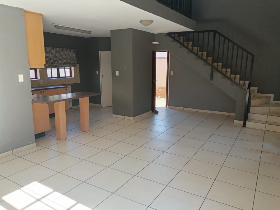 3 Bedroom Property for Sale in Equestria Gauteng
