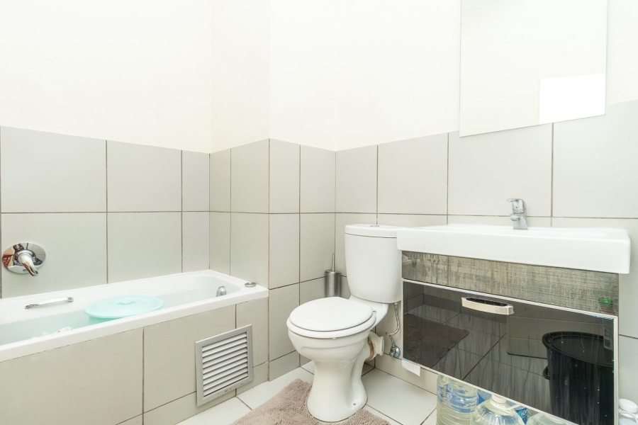 2 Bedroom Property for Sale in Jackal Creek Golf Estate Gauteng