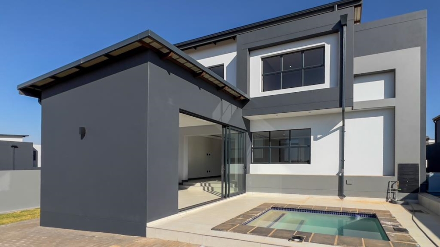 3 Bedroom Property for Sale in Midstream Estate Gauteng
