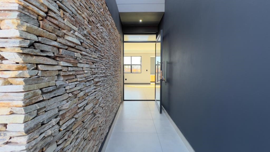 3 Bedroom Property for Sale in Midstream Estate Gauteng