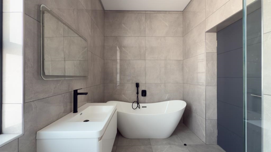 3 Bedroom Property for Sale in Midstream Estate Gauteng