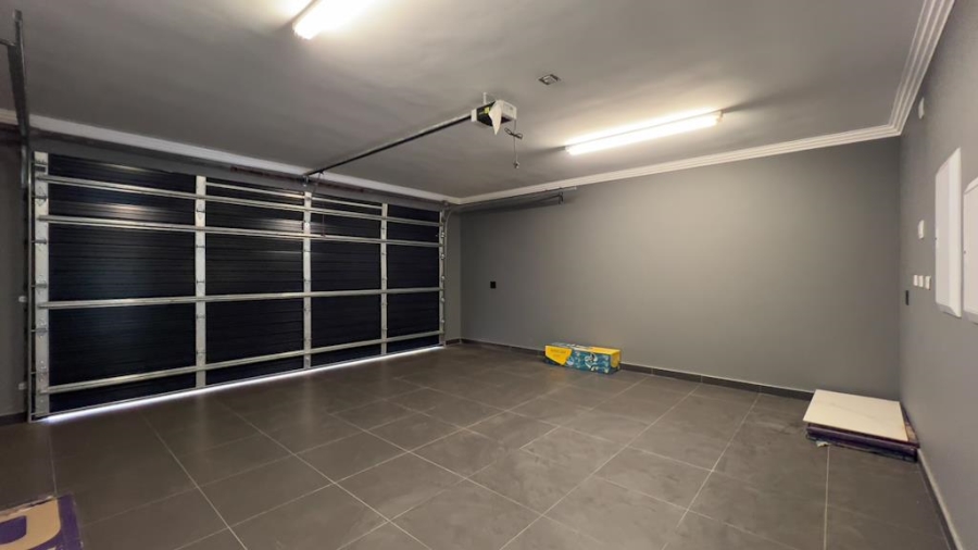 3 Bedroom Property for Sale in Midstream Estate Gauteng
