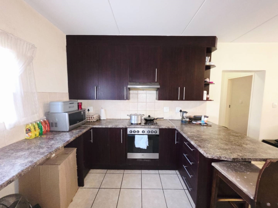 2 Bedroom Property for Sale in Northwold Gauteng