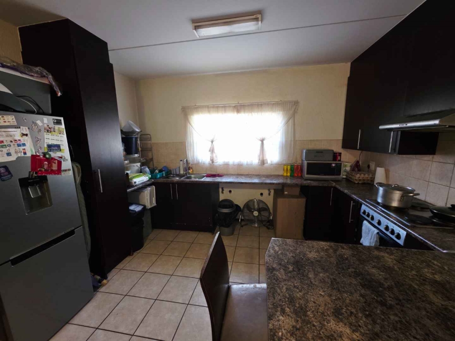 2 Bedroom Property for Sale in Northwold Gauteng