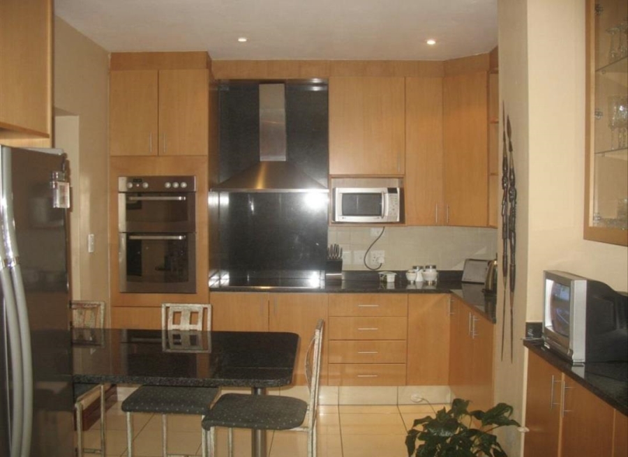 To Let 5 Bedroom Property for Rent in Morningside Gauteng