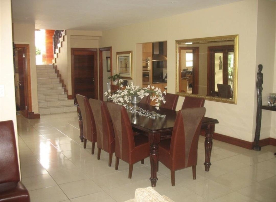 To Let 5 Bedroom Property for Rent in Morningside Gauteng