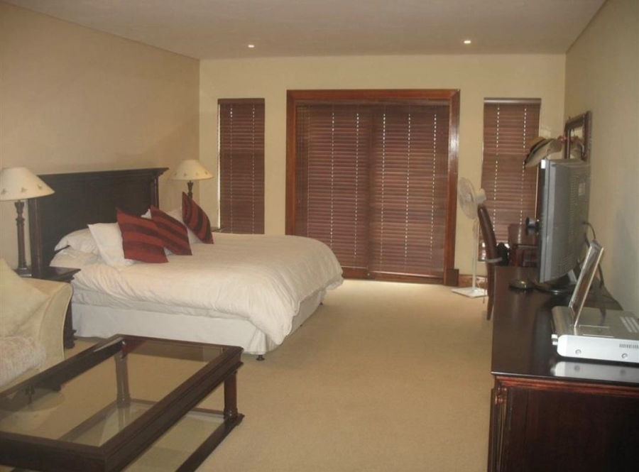 To Let 5 Bedroom Property for Rent in Morningside Gauteng