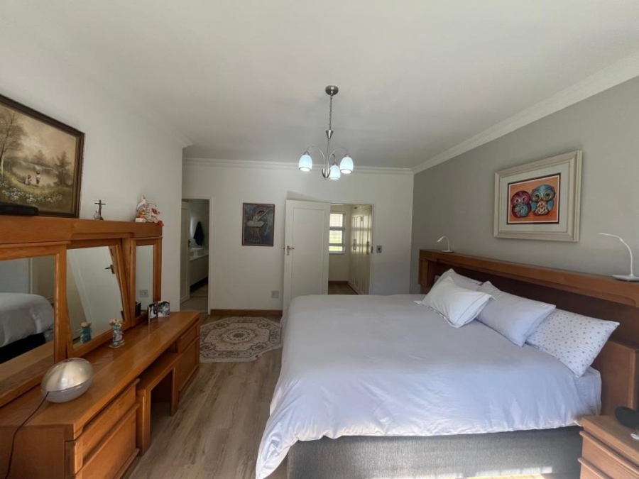 4 Bedroom Property for Sale in Bedfordview Gauteng