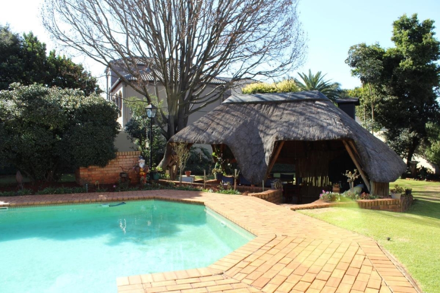 4 Bedroom Property for Sale in Bedfordview Gauteng