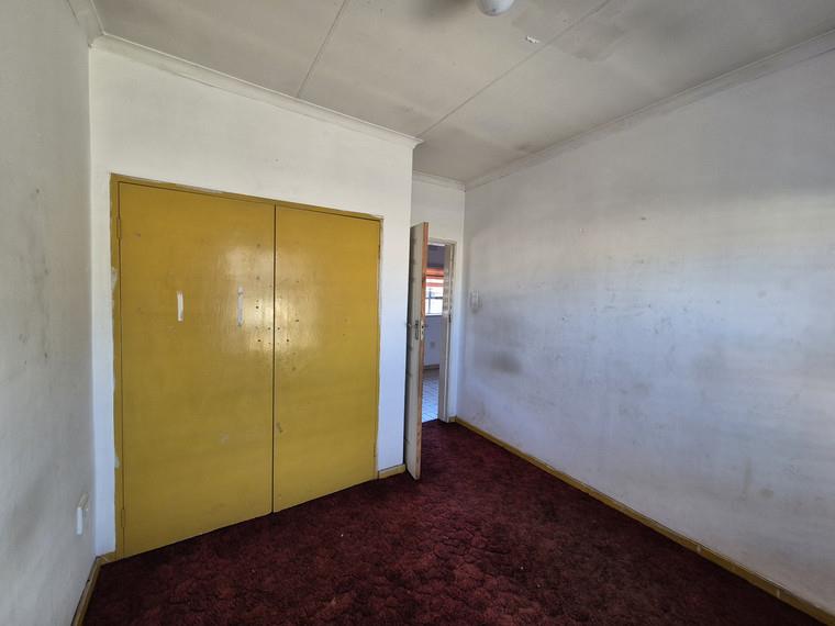 To Let 6 Bedroom Property for Rent in Leondale Gauteng