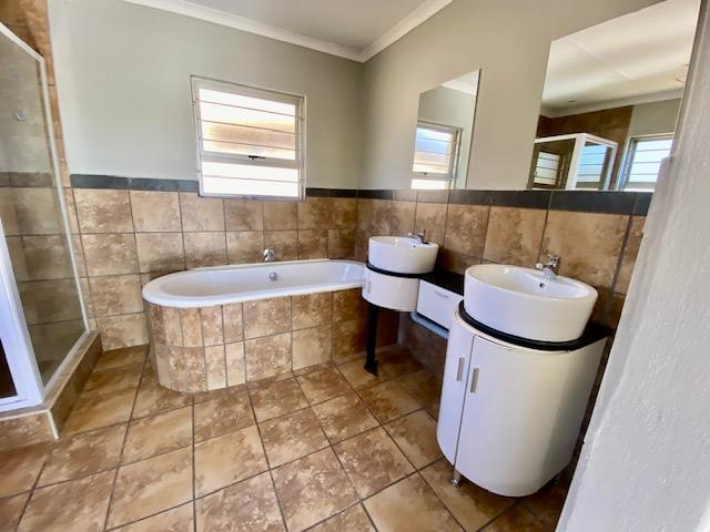 To Let 3 Bedroom Property for Rent in Wierdapark Gauteng