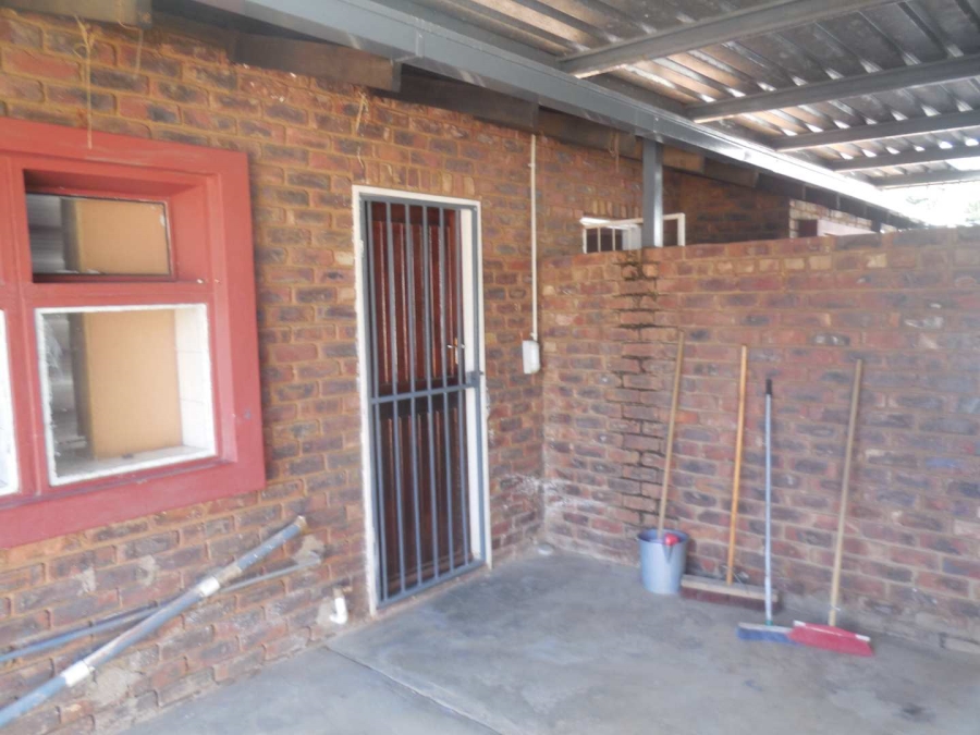 To Let 3 Bedroom Property for Rent in Silverton Gauteng