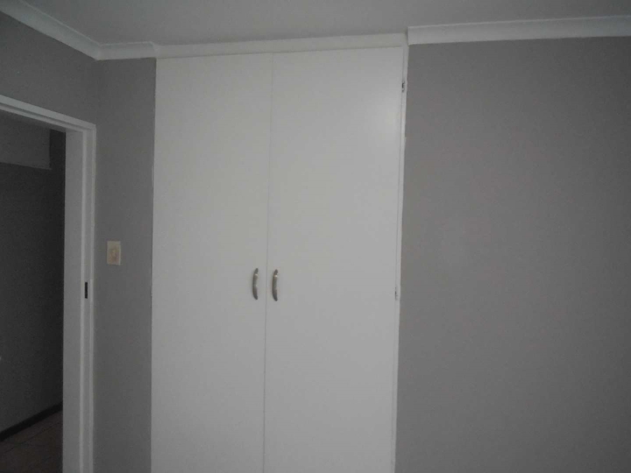 To Let 3 Bedroom Property for Rent in Silverton Gauteng