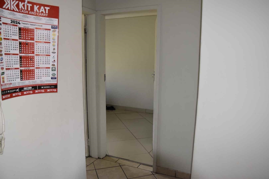 2 Bedroom Property for Sale in Pretoria West Gauteng