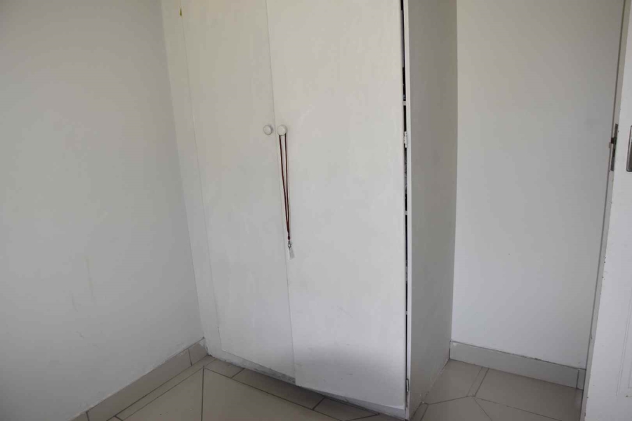 2 Bedroom Property for Sale in Pretoria West Gauteng