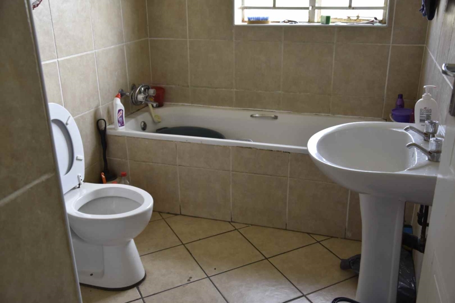 2 Bedroom Property for Sale in Pretoria West Gauteng