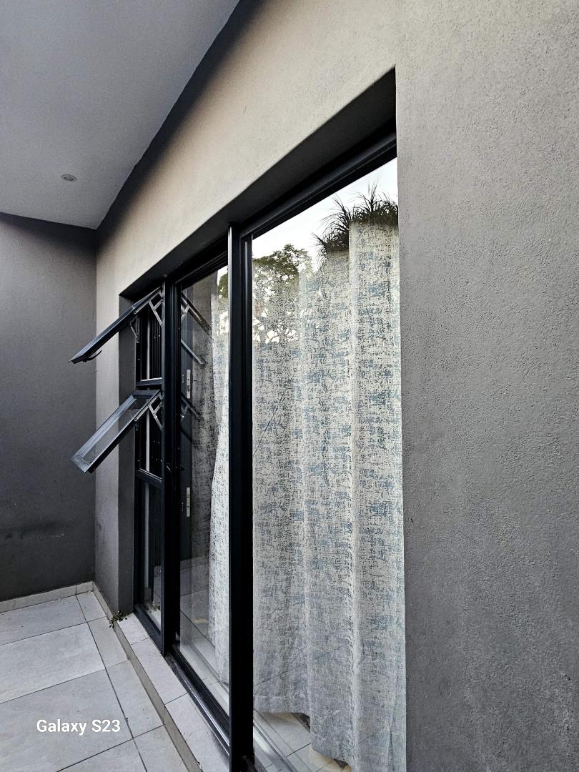 2 Bedroom Property for Sale in Pretoria North Gauteng