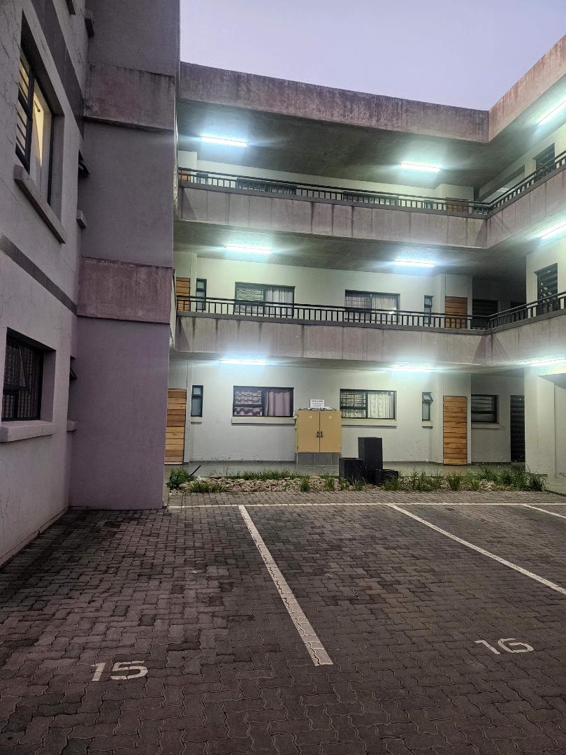 2 Bedroom Property for Sale in Pretoria North Gauteng