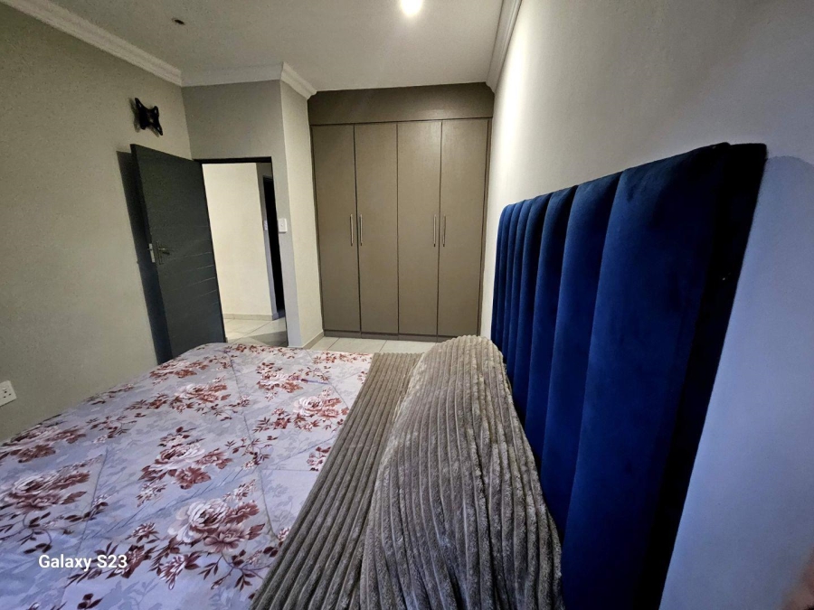 2 Bedroom Property for Sale in Pretoria North Gauteng