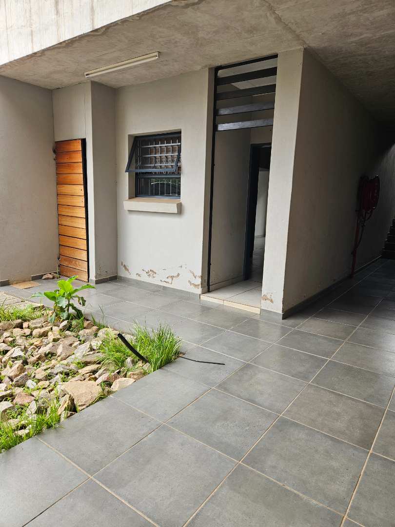 2 Bedroom Property for Sale in Pretoria North Gauteng
