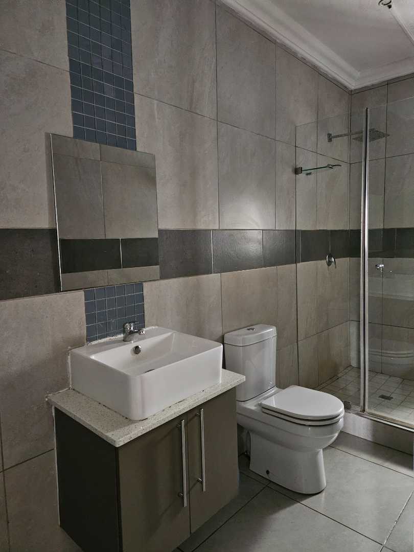 2 Bedroom Property for Sale in Pretoria North Gauteng