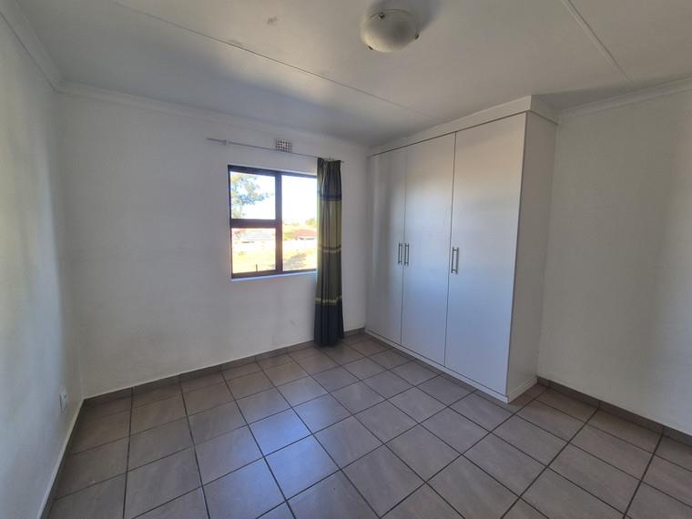 3 Bedroom Property for Sale in Albertsdal Gauteng
