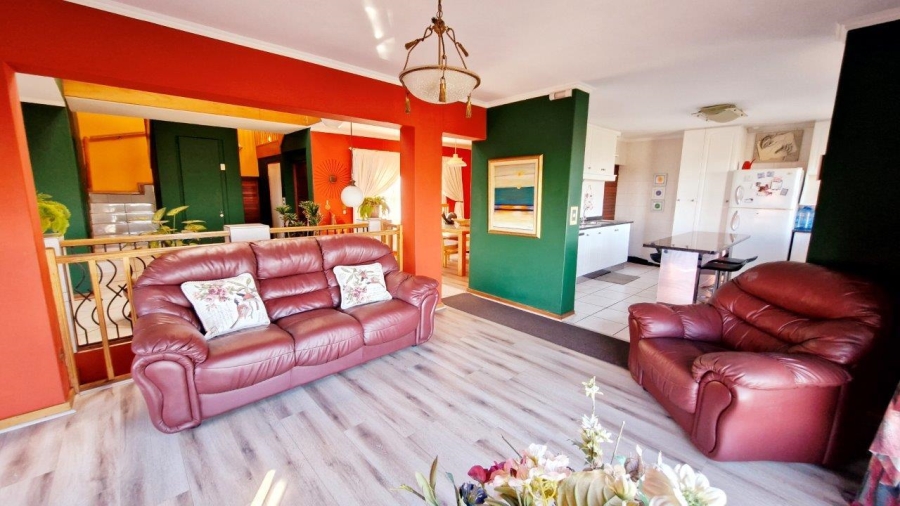 3 Bedroom Property for Sale in Bassonia Gauteng