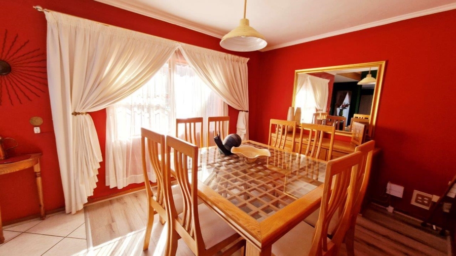 3 Bedroom Property for Sale in Bassonia Gauteng
