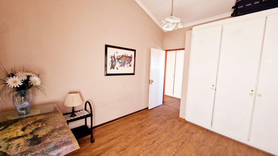 3 Bedroom Property for Sale in Bassonia Gauteng