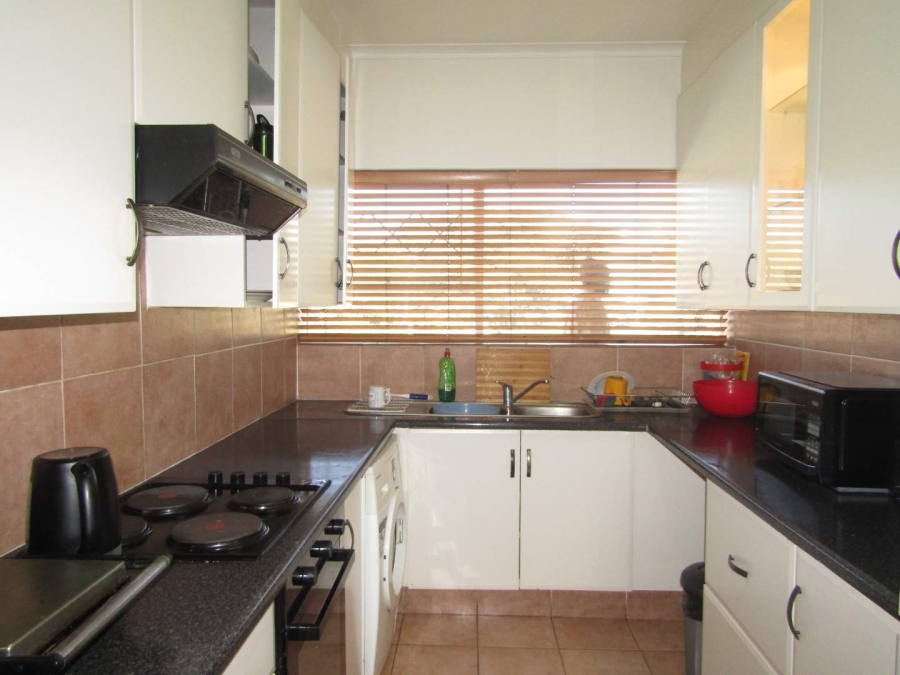 2 Bedroom Property for Sale in Glenhazel Gauteng